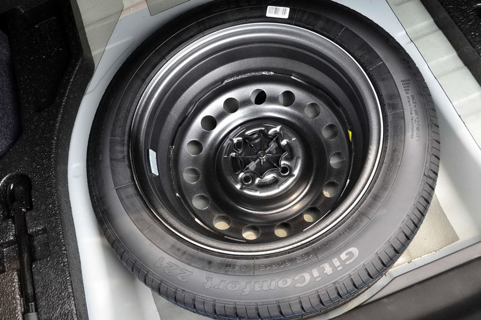 金刚 2014款 三厢 1.5L 手动尊贵型 其他