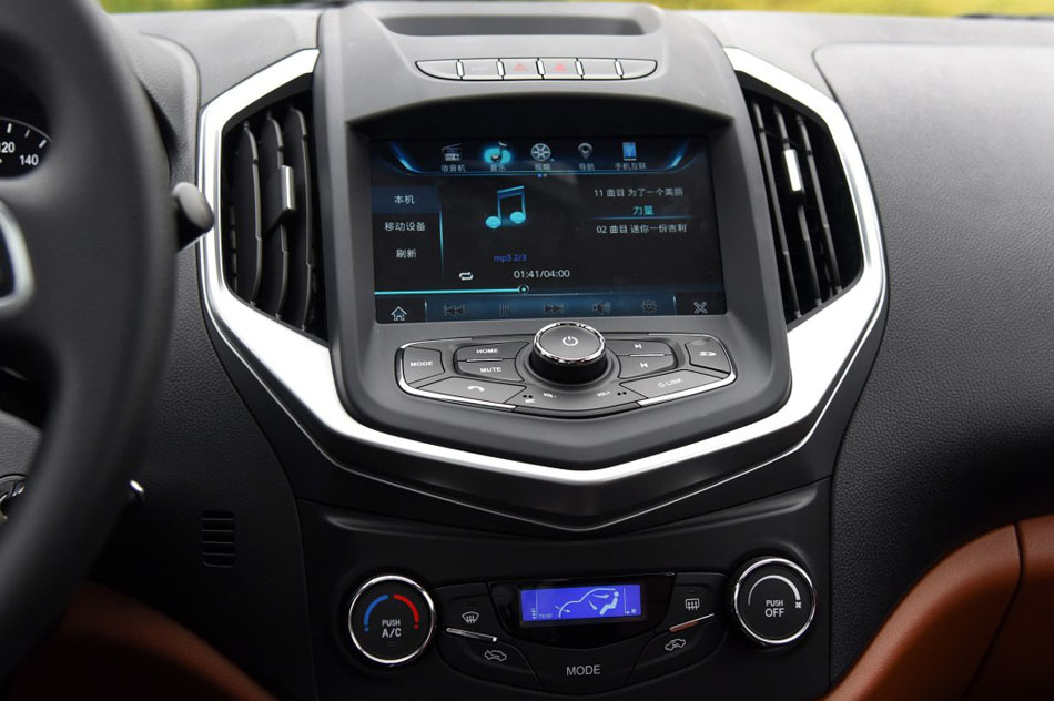 2016款 1.5L 手动精英型 国V 内饰