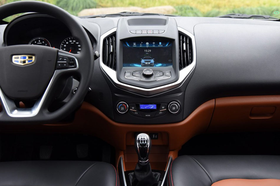 2016款 1.5L 手动精英型 国V 内饰