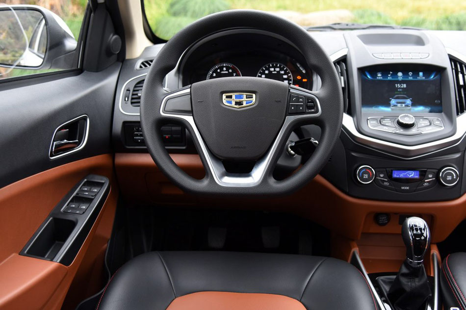 2016款 1.5L 手动精英型 国V 内饰