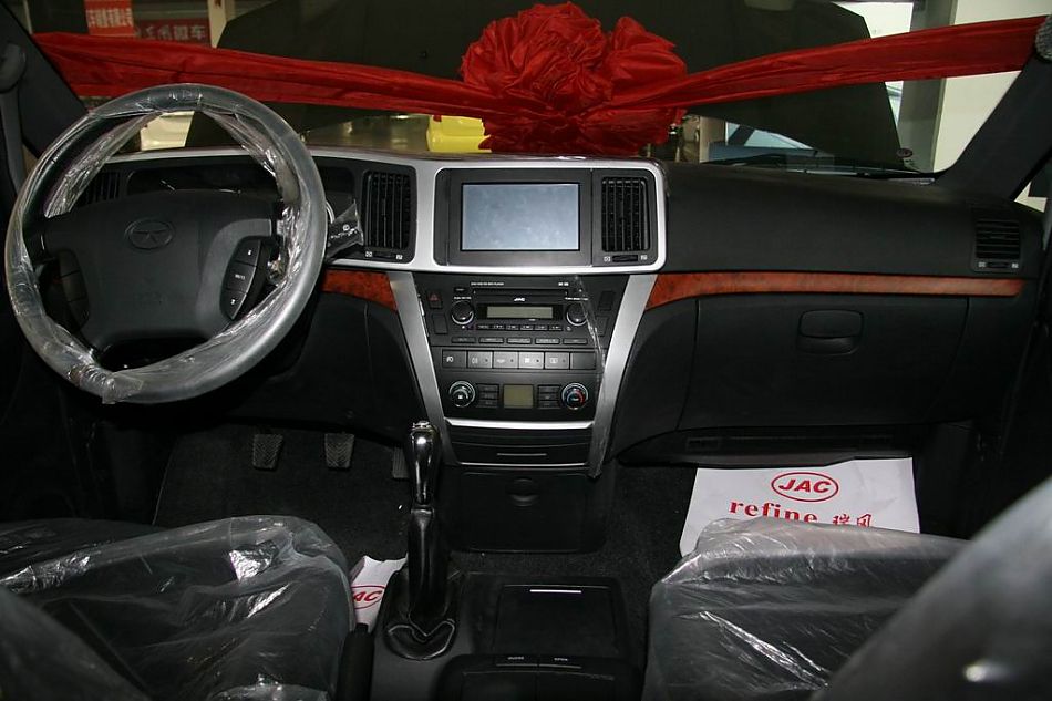 江淮瑞风内饰