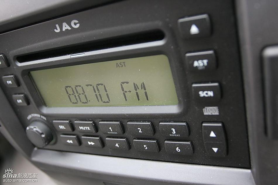 瑞风国IV排放版内饰及细节