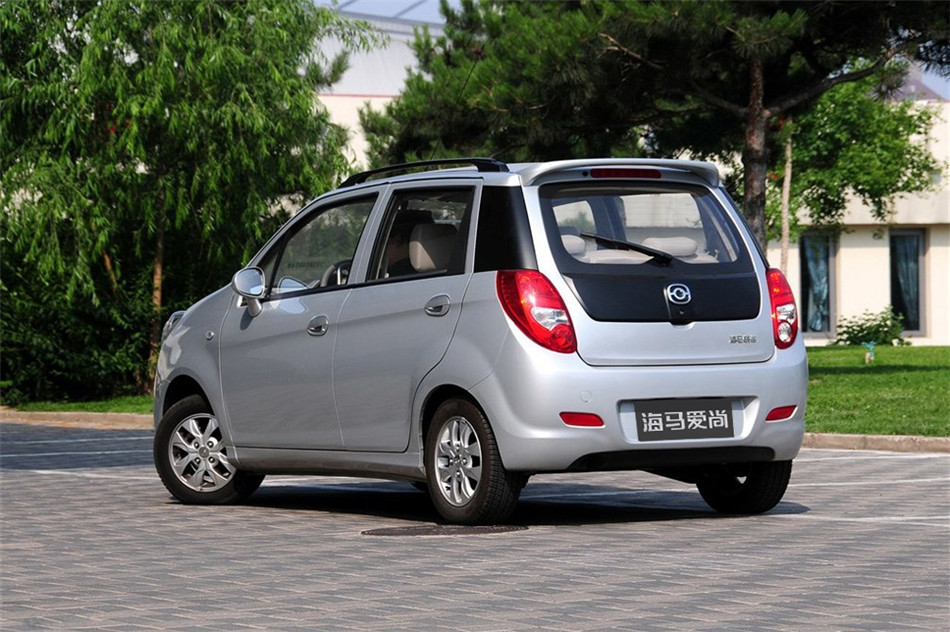 爱尚 2012款 1.0L MT 豪华型 外观