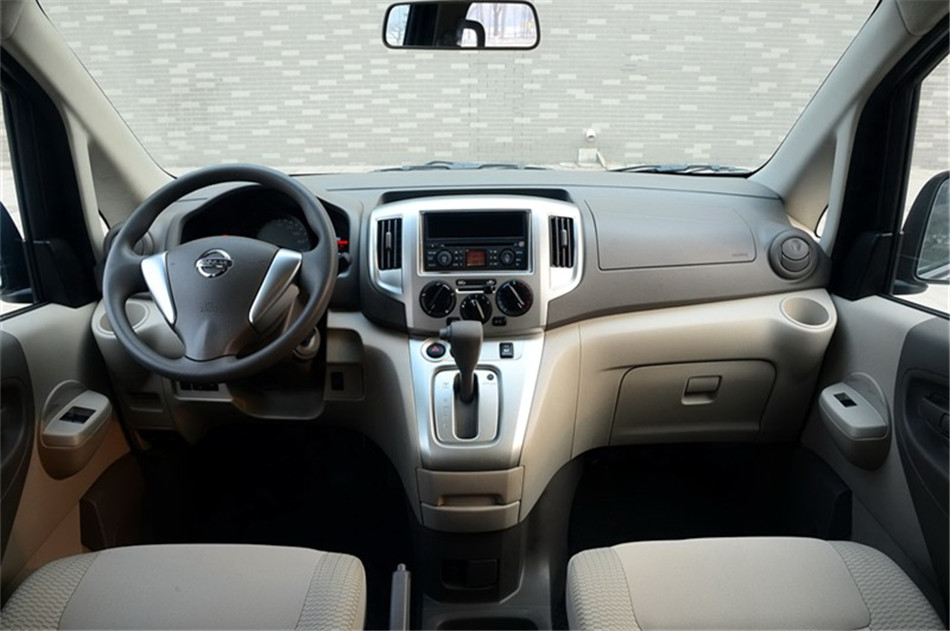 2014款NV200 1.6L自动尊贵型 国IV