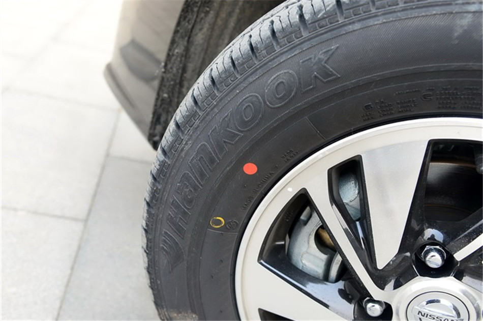 2014款NV200 1.6L自动尊贵型 国IV