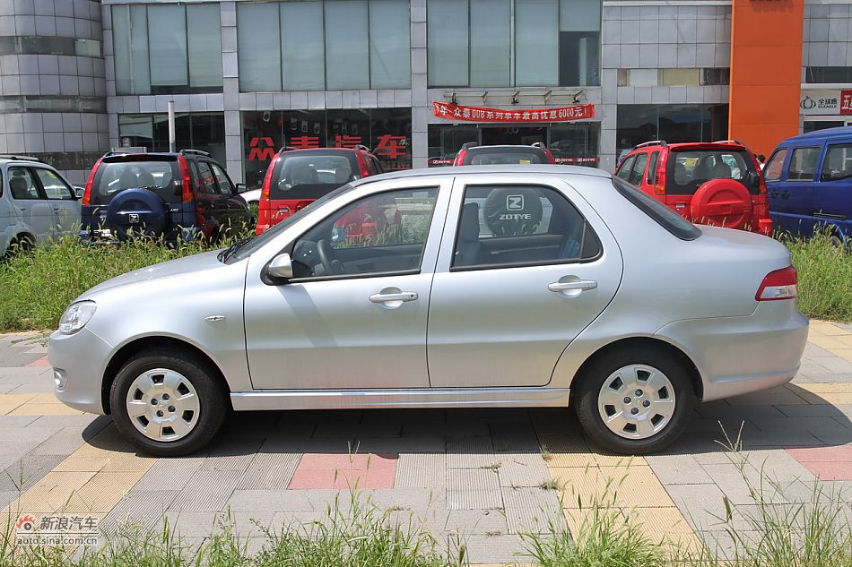 2011款众泰Z200朗骏实拍