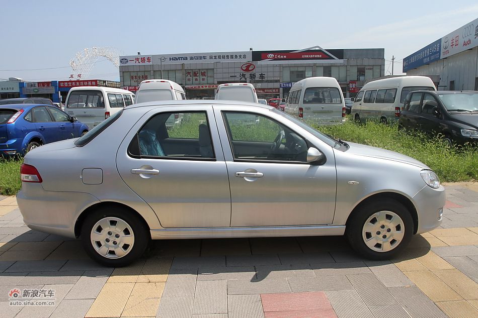 2011款众泰Z200朗骏实拍