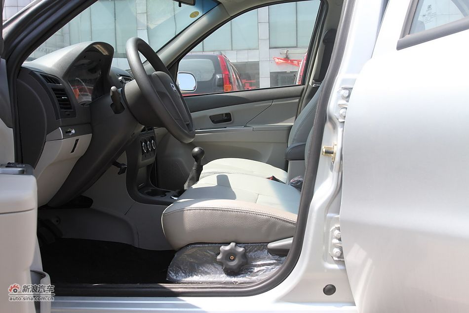 2011款众泰Z200朗骏实拍