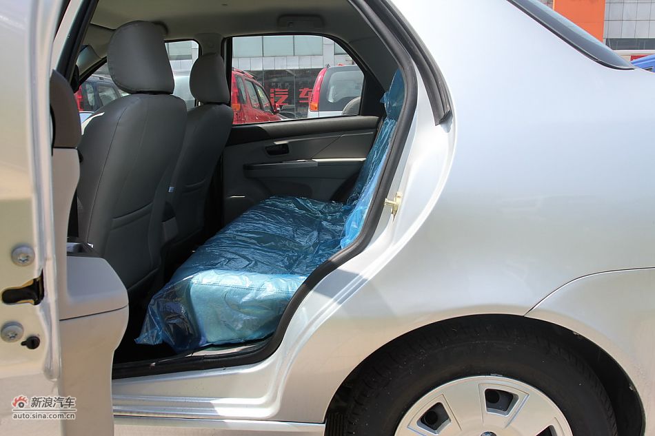 2011款众泰Z200朗骏实拍