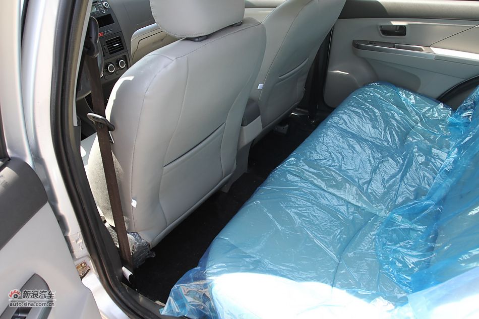 2011款众泰Z200朗骏实拍