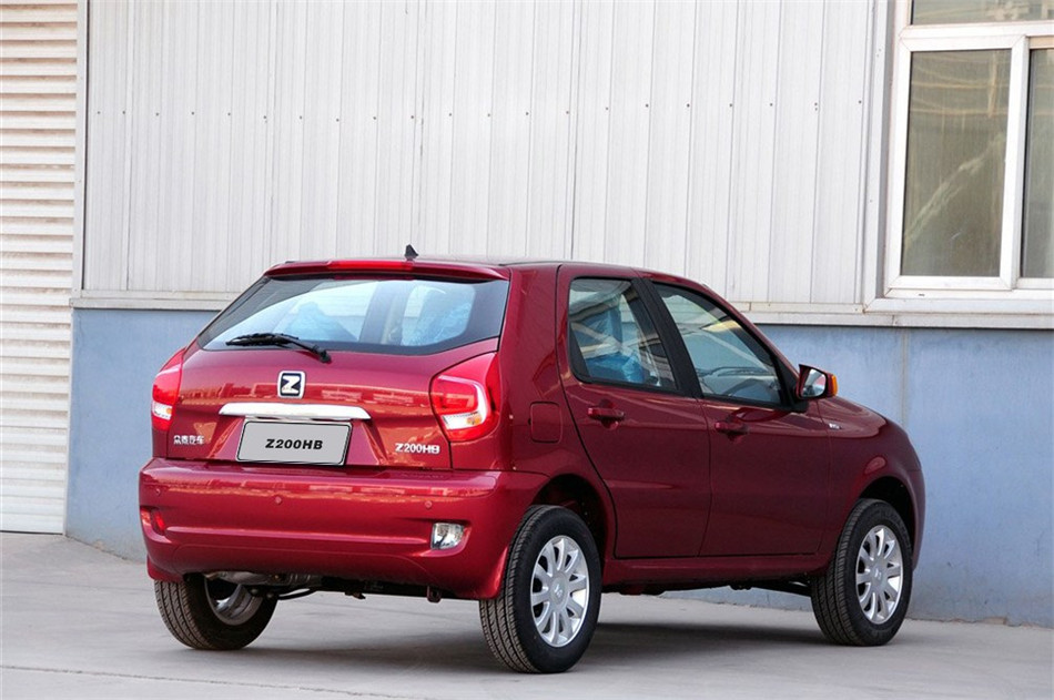 2011款众泰Z200HB1.3L手动豪华型