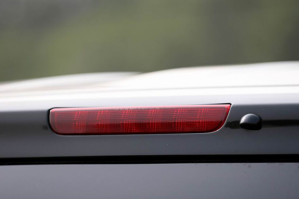 FJ酷路泽外观细节