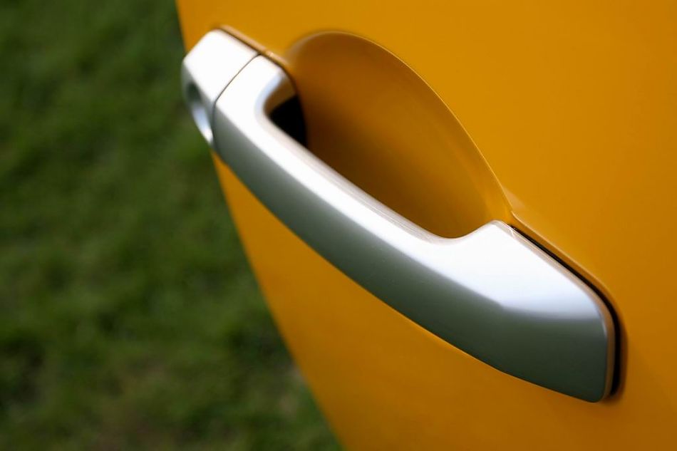 FJ酷路泽外观细节