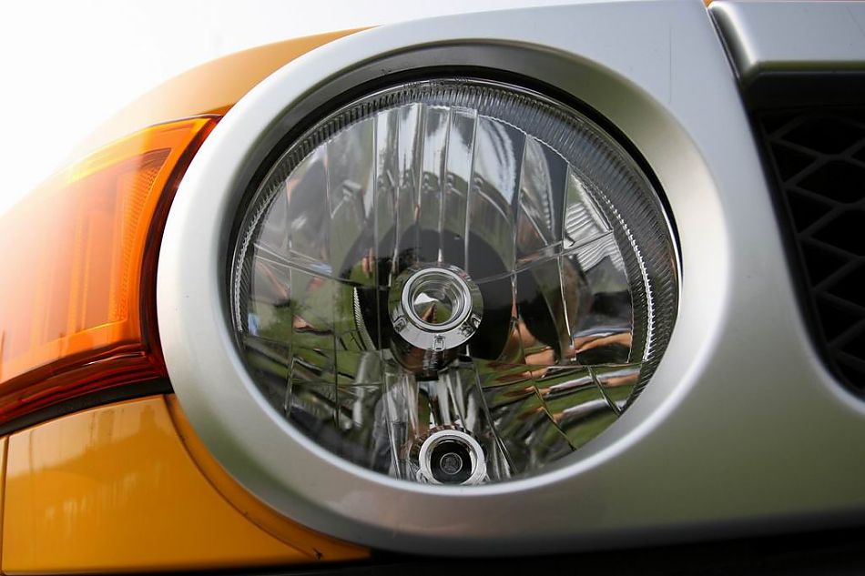 FJ酷路泽外观细节