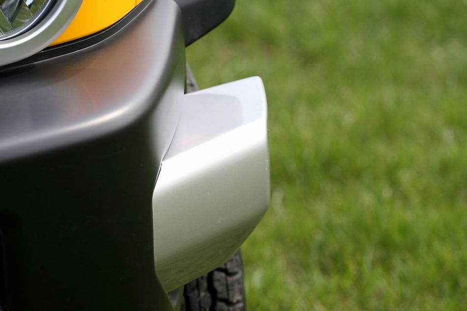 FJ酷路泽外观细节