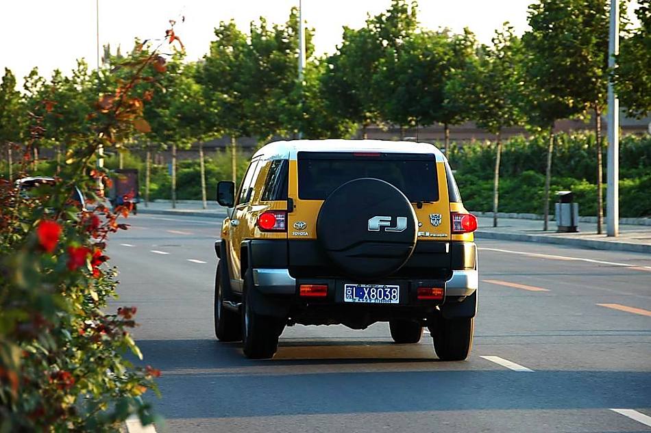 试驾FJ酷路泽