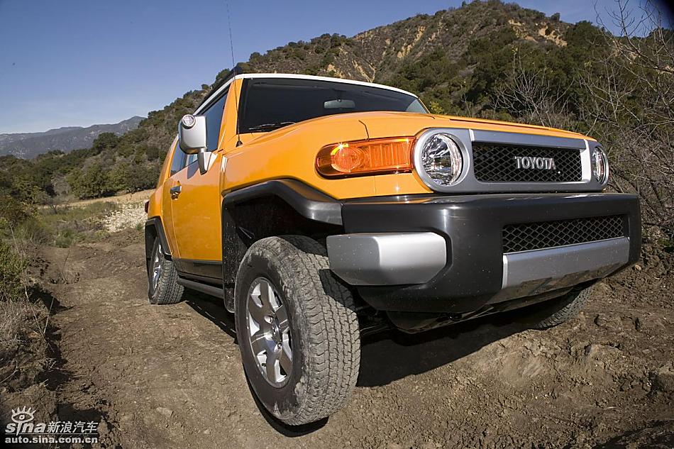 丰田FJ Cruiser