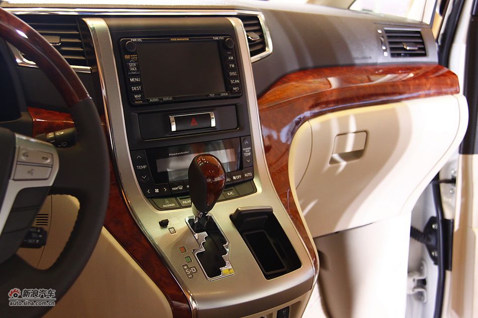 alphard上市实拍-内饰