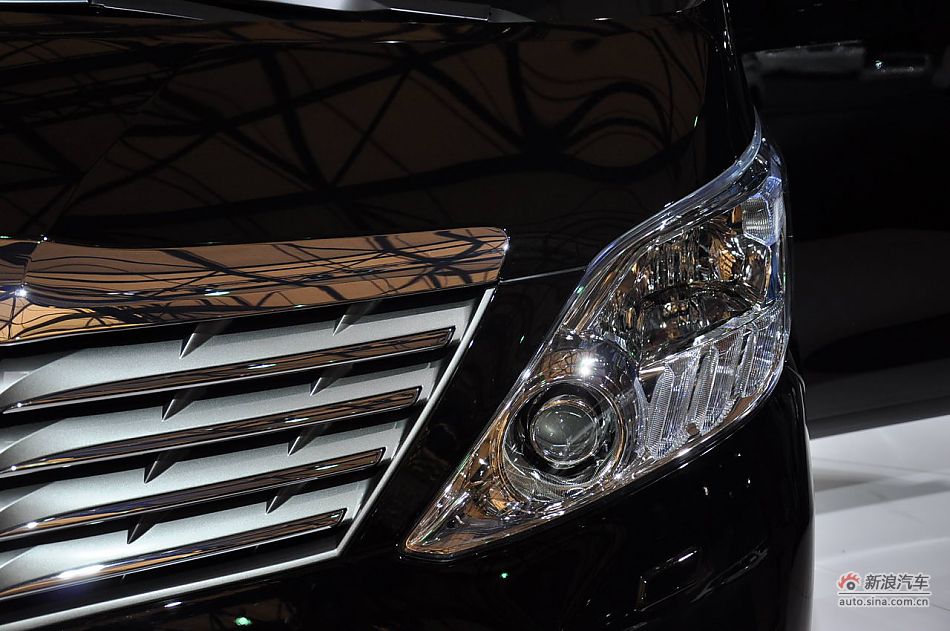 丰田埃尔法alphard