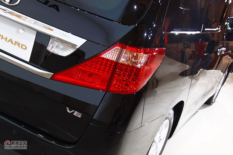 alphard上市实拍-外观