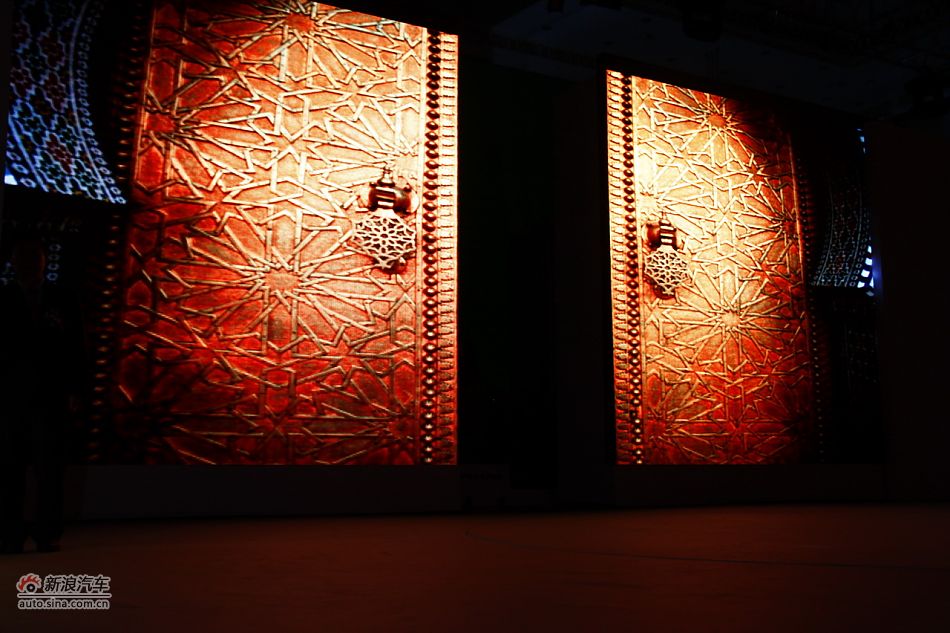 埃尔法上市现场图