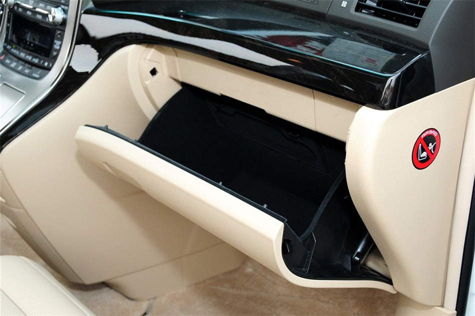 2012款埃尔法3.5L豪华版