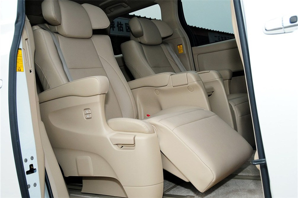 2012款埃尔法3.5L豪华版