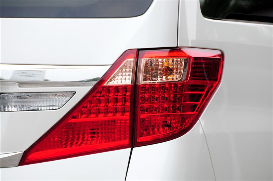 2012款埃尔法3.5L豪华版