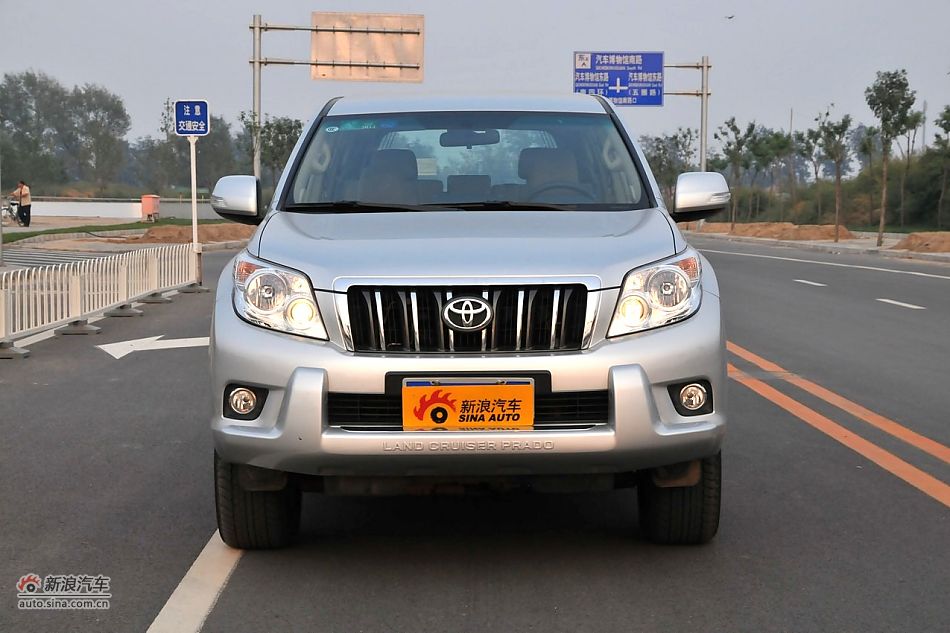 2010款普拉多TX 2.7L自动豪华版