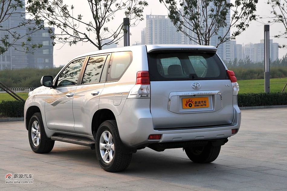2010款普拉多TX 2.7L自动豪华版