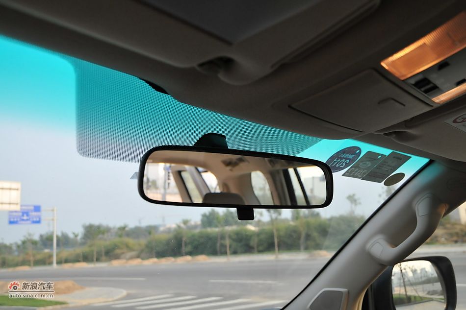 2010款普拉多TX 2.7L自动豪华版