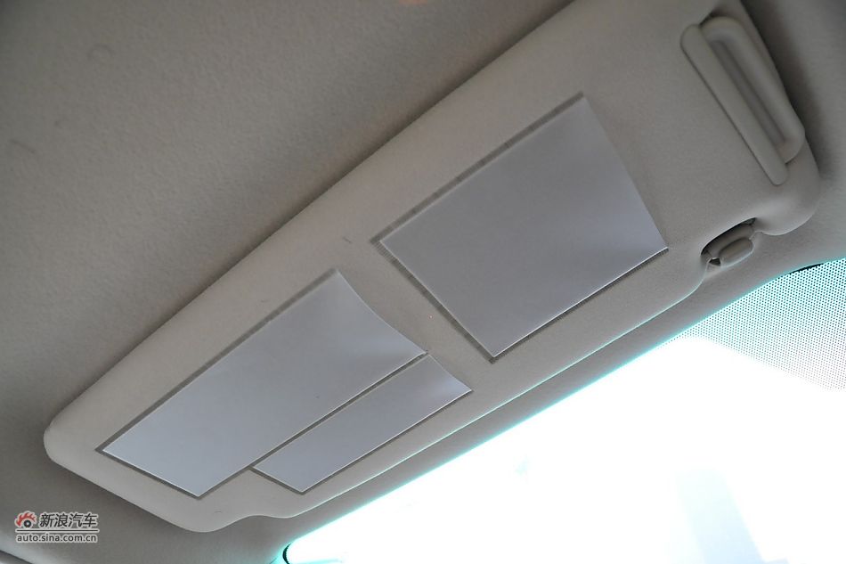 2010款普拉多TX 2.7L自动豪华版