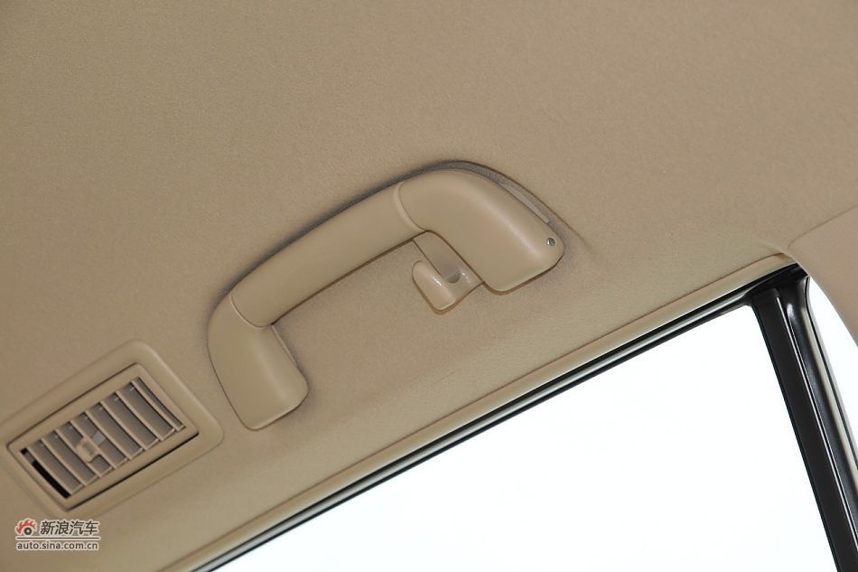 2010款普拉多TX 2.7L自动豪华版