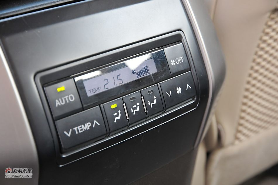 2010款普拉多TX 2.7L自动豪华版