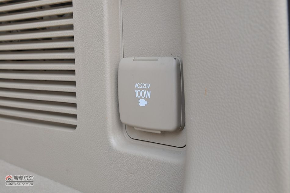 2010款普拉多TX 2.7L自动豪华版