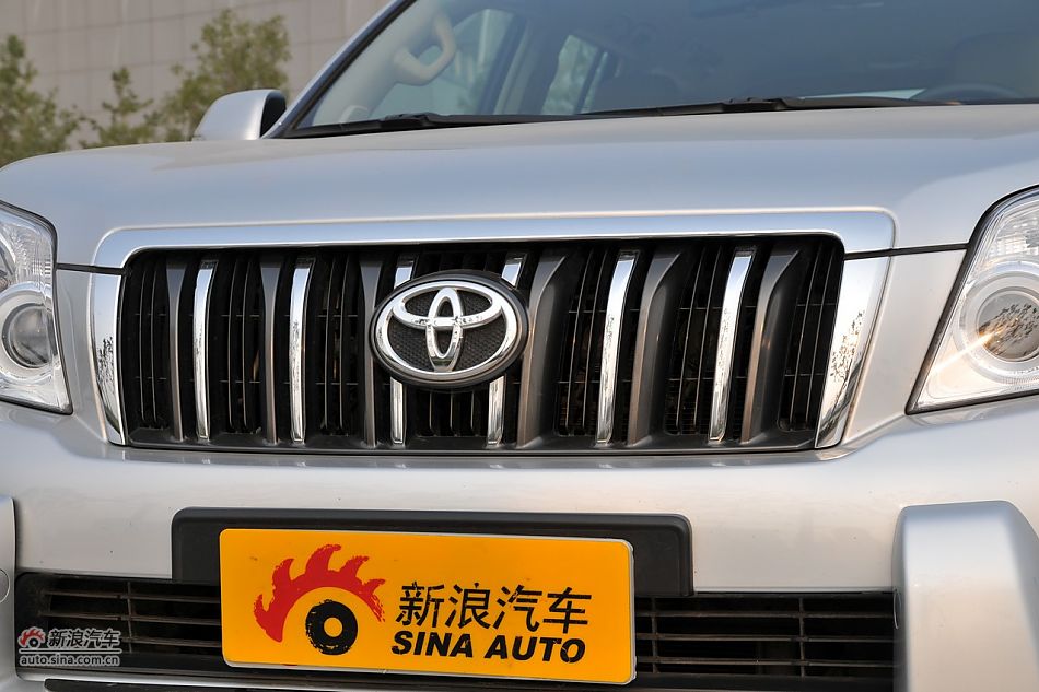 2010款普拉多TX 2.7L自动豪华版