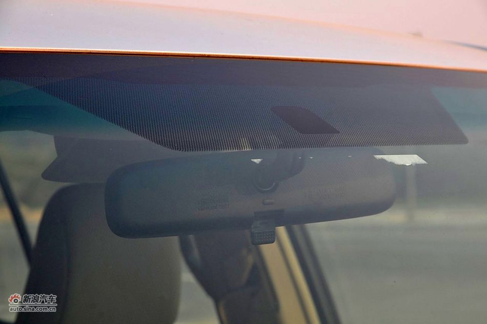 2010款普拉多TX 2.7L自动豪华版