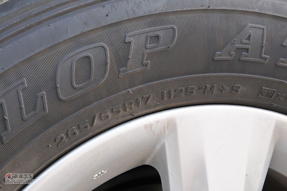 2010款普拉多TX 2.7L自动豪华版