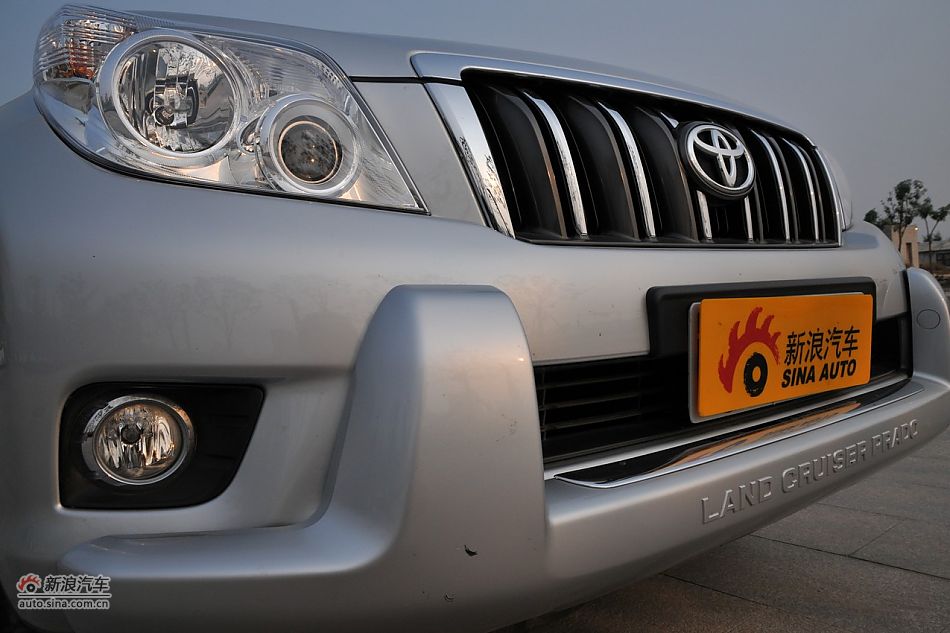 2010款普拉多TX 2.7L自动豪华版