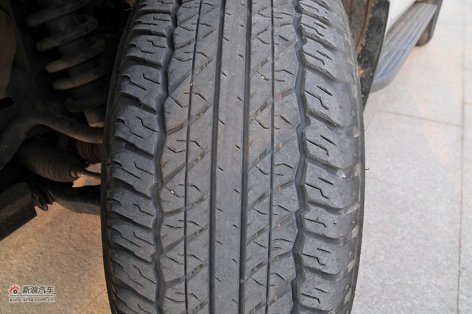 2010款普拉多TX 2.7L自动豪华版