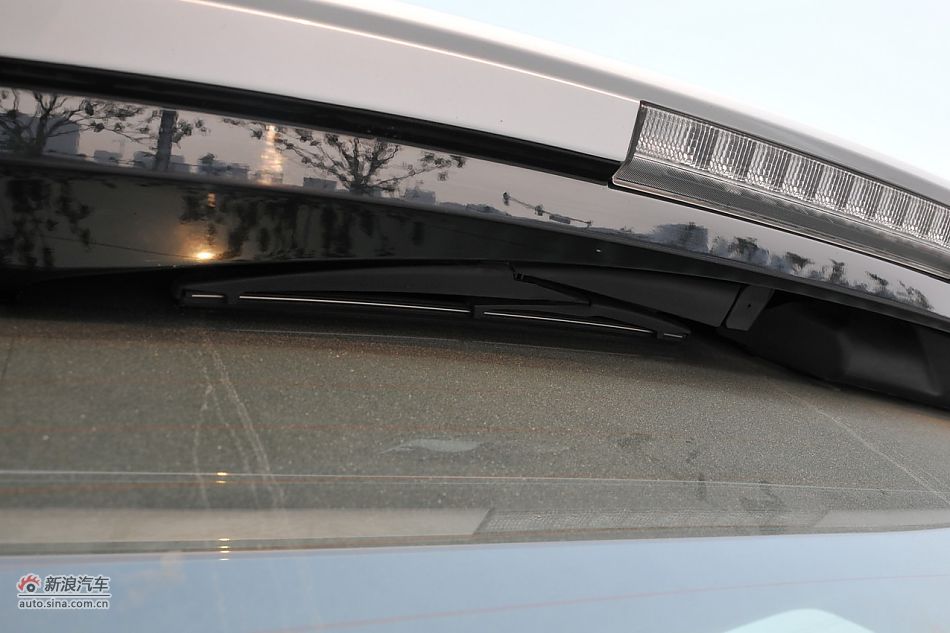 2010款普拉多TX 2.7L自动豪华版