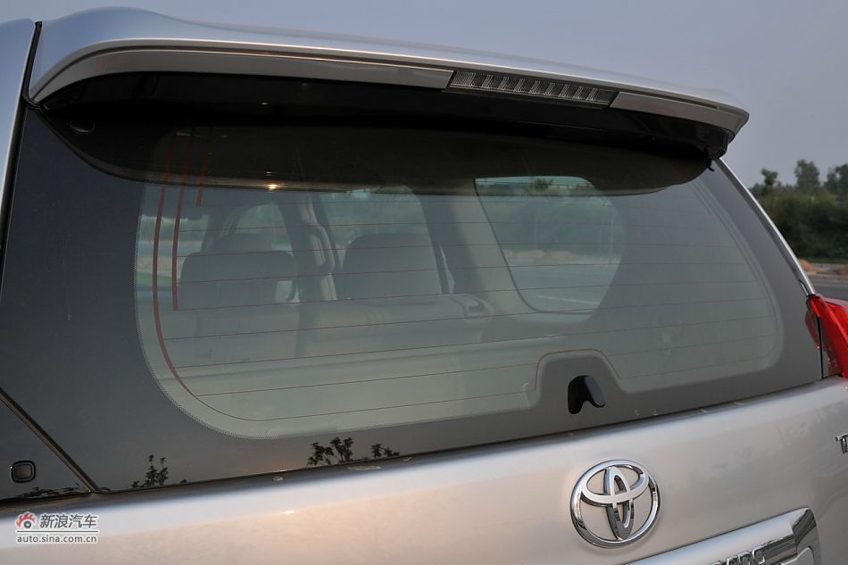 2010款普拉多TX 2.7L自动豪华版