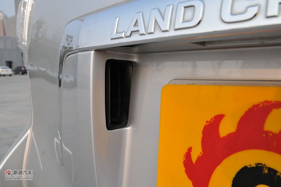 2010款普拉多TX 2.7L自动豪华版