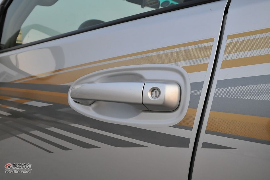 2010款普拉多TX 2.7L自动豪华版