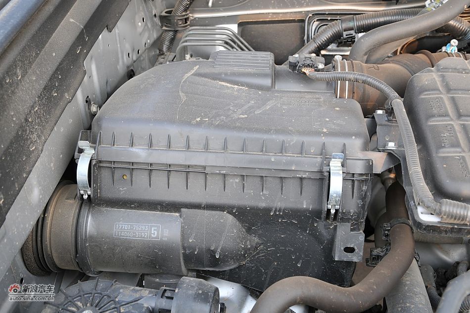 2010款普拉多TX 2.7L自动豪华版