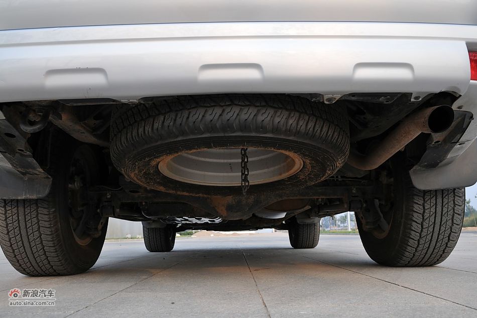 2010款普拉多TX 2.7L自动豪华版