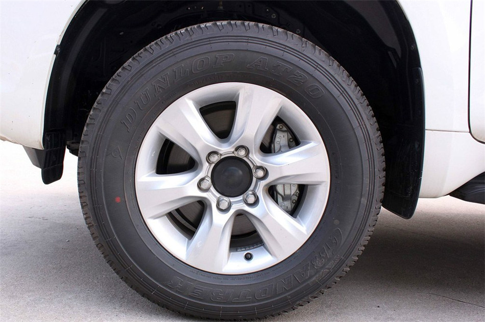 2010款普拉多2.7L手动版