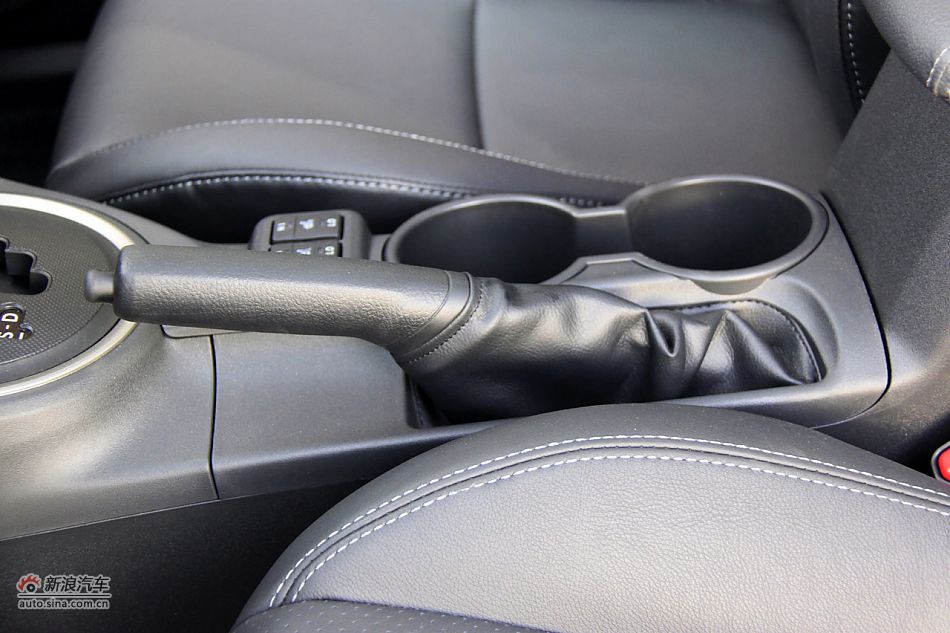 2011款杰路驰高清到店实拍