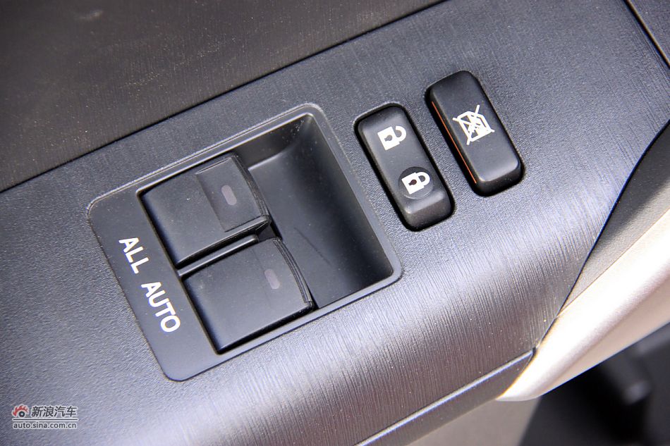 2011款杰路驰高清到店实拍