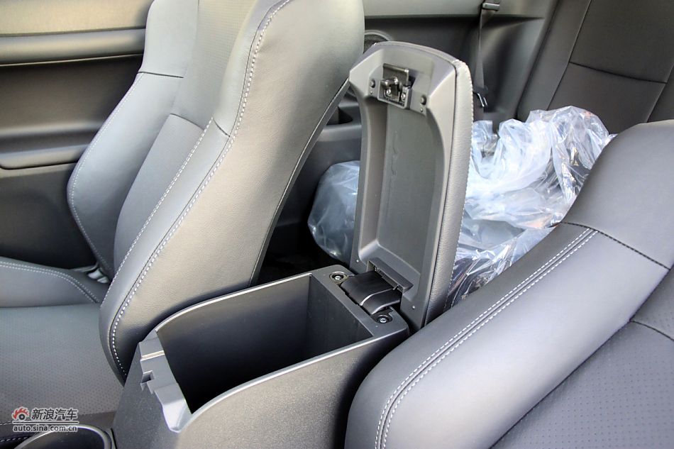 2011款杰路驰高清到店实拍